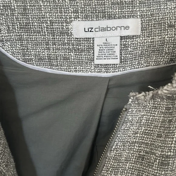 Jacket - Picture 2 of 4